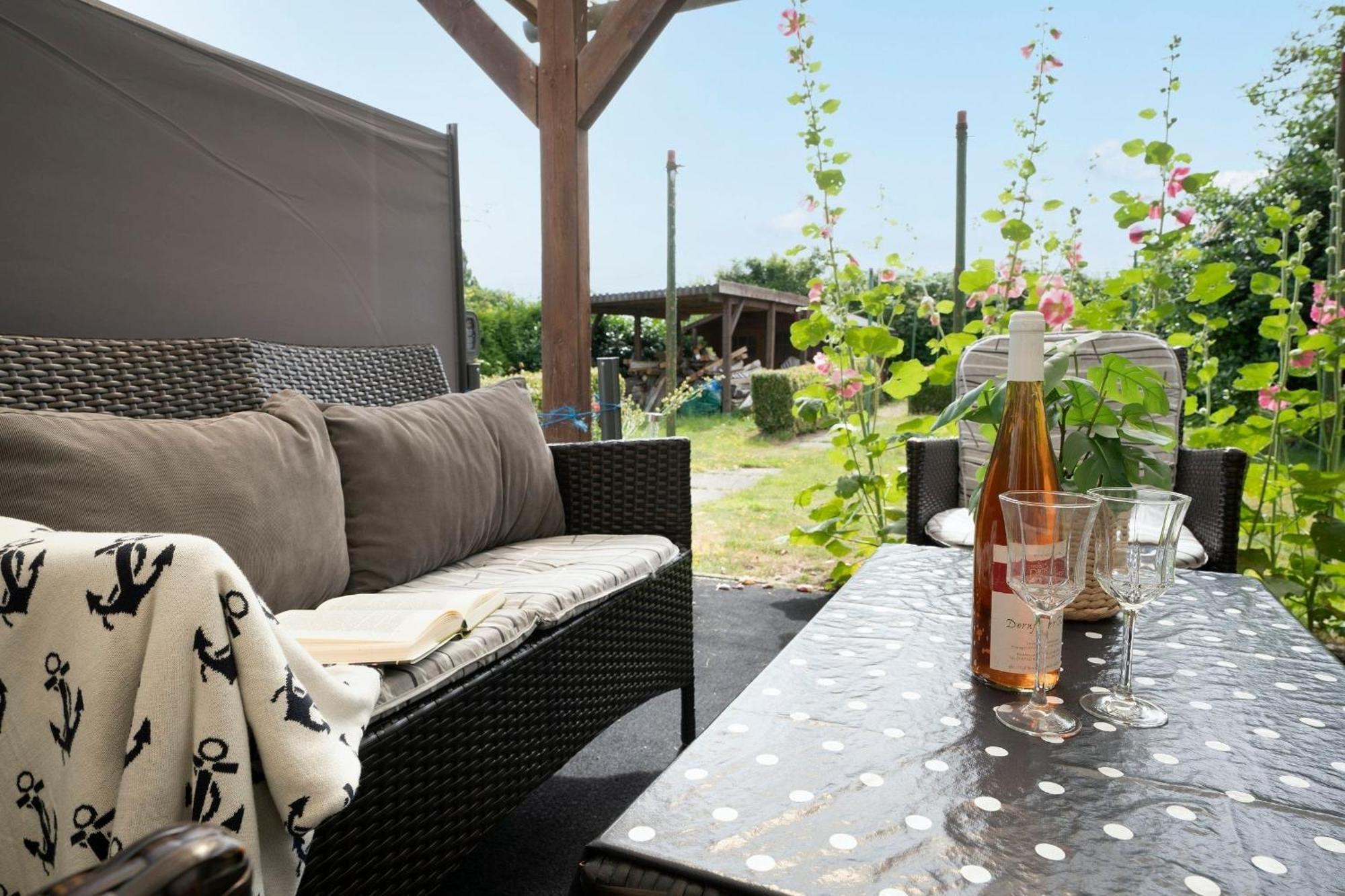 Apartamento Haus Waldfrieden Ferienhaeuschen Waldfrieden Haffkrug Exterior foto